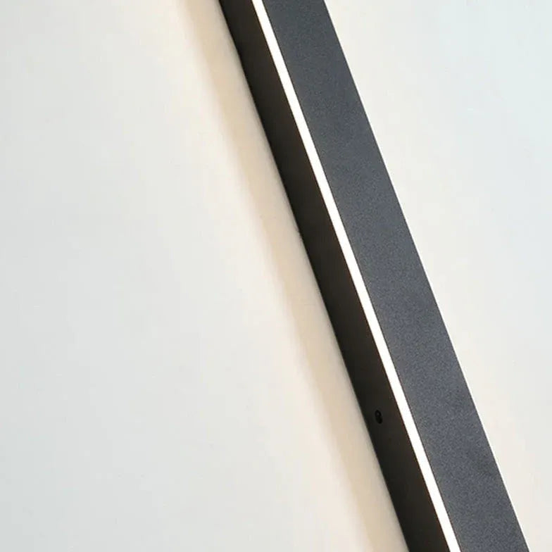 Minimalist LED Outdoor Wall Light - Dimmable &amp; Weather Resistant 3