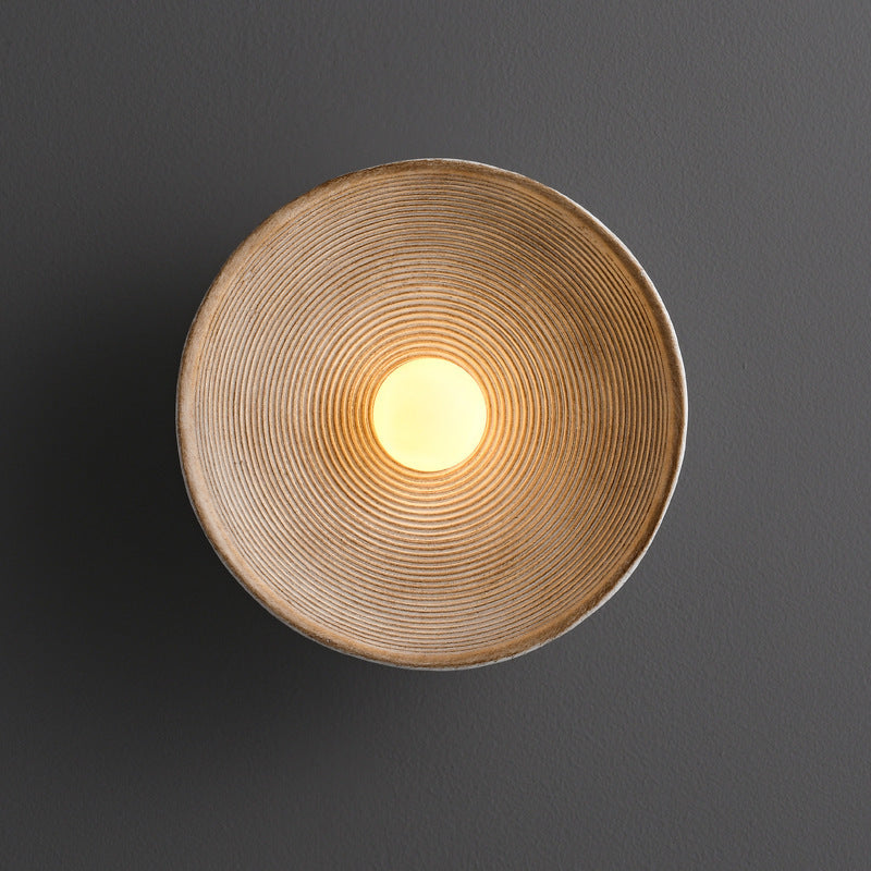 Minimalist LED Wall Light - Elegant Wooden Sconce for Modern Spaces 0