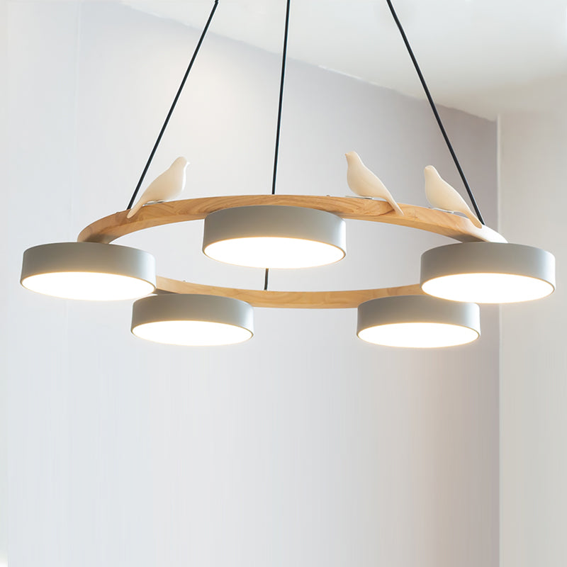 Nature-Inspired LED Chandelier - Adjustable Height &amp; Warm Illumination 17