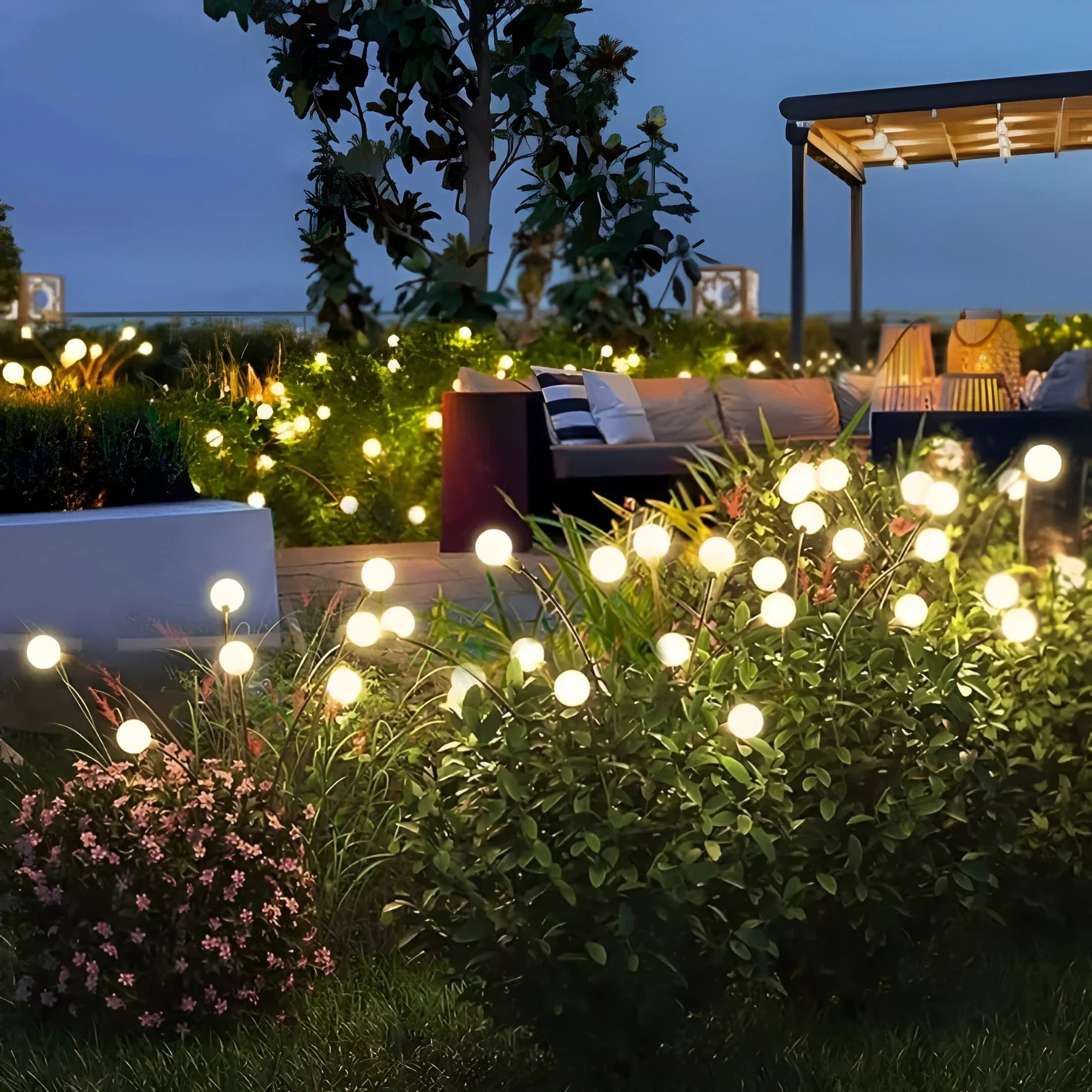 Solar Garden Lights - Weather-Resistant &amp; Energy Efficient Illumination 5