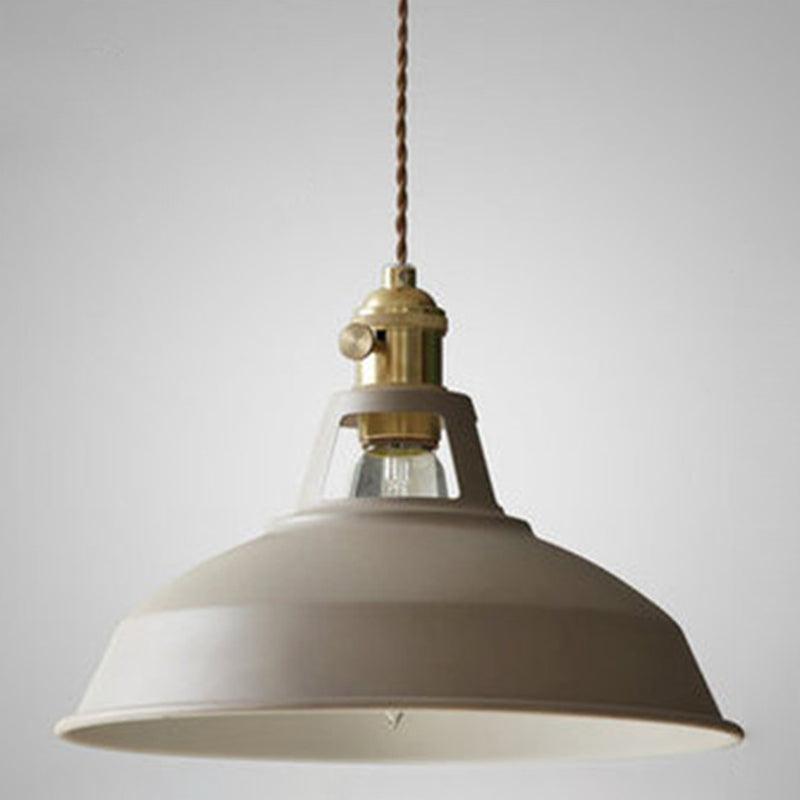 Vintage Industrial Pendant Lamp - Stylish Metal Design &amp; Adjustable Chain 5