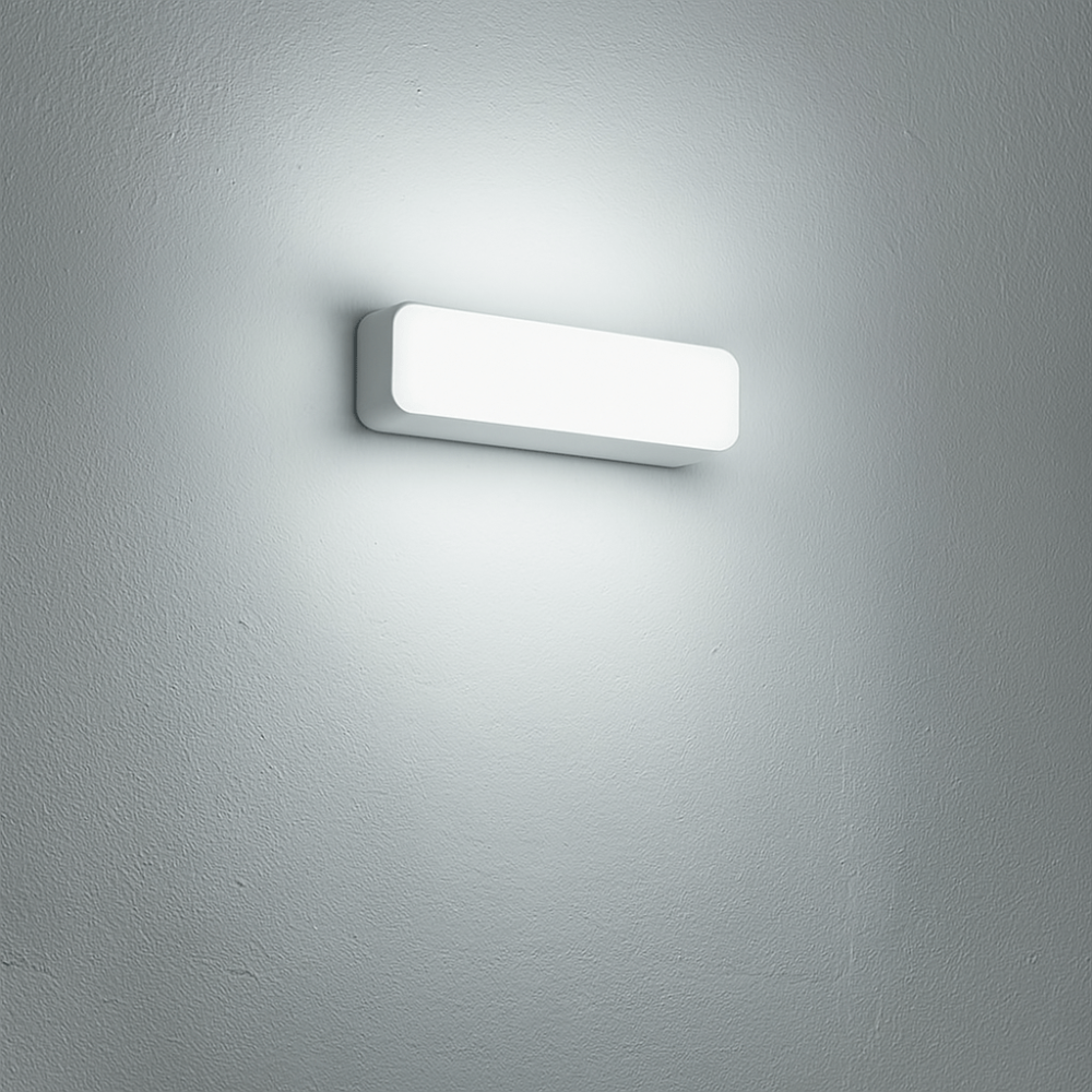 Waterproof LED Bathroom Mirror Light - Modern &amp; Stylish Illumination 7