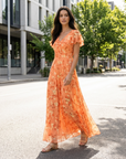 Imogen | Feines Sommerkleid mit Blumenmuster und weichem Fall