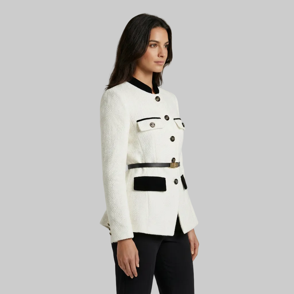 Freya | Maßgeschneiderte Damenblazer mit luxuriösem Samtdetail