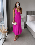 Damen-Abschlussballkleid mit Neckholder, Plissee und Maxilänge | Abendkleid